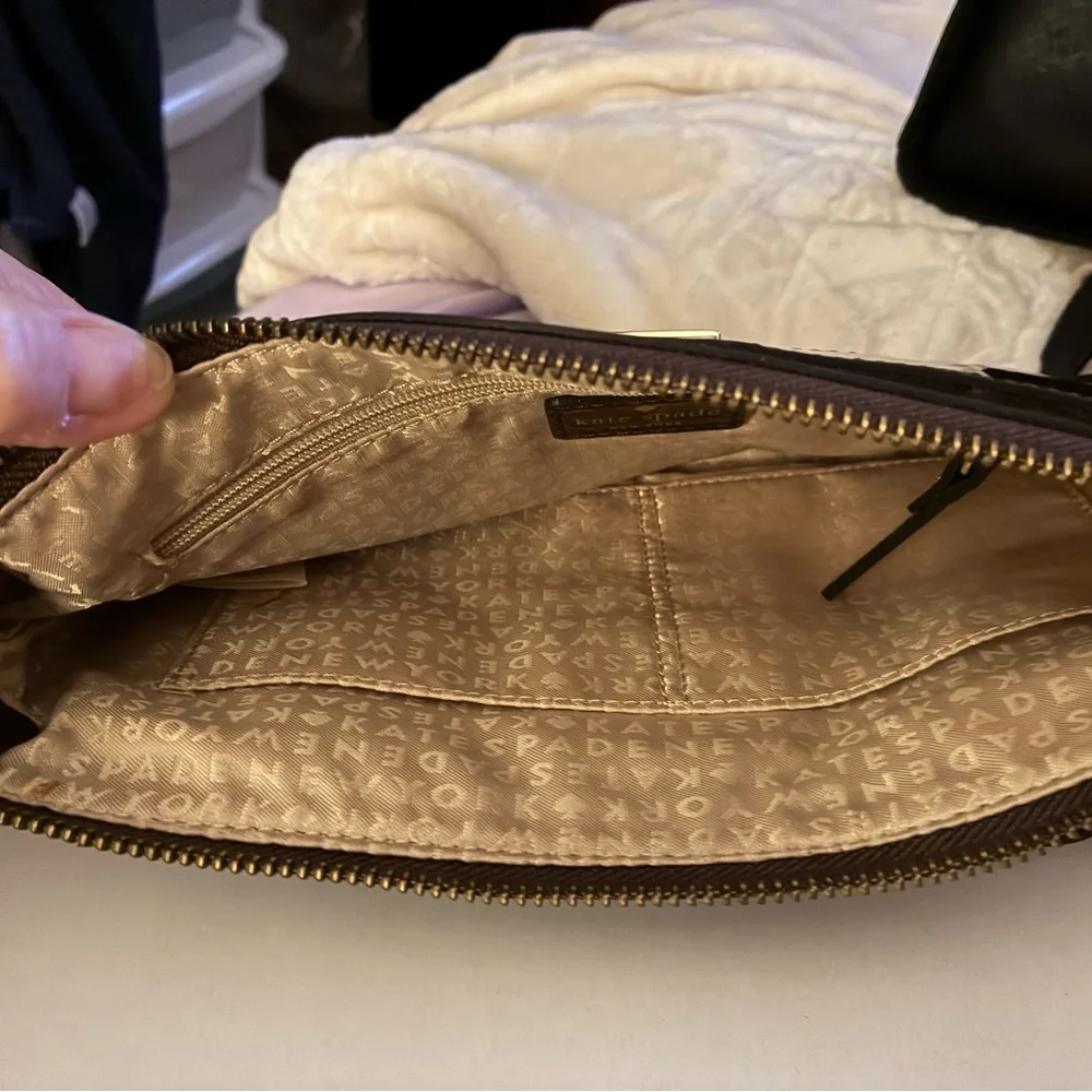 EUC- Kate Spade Knightsbridge Byrd Clutch Chestnut Brown Patent Leather